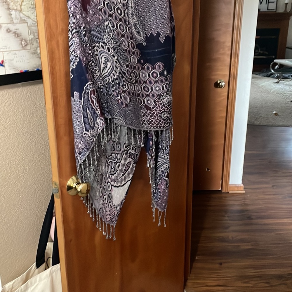 Wrap - Picture 5 of 6